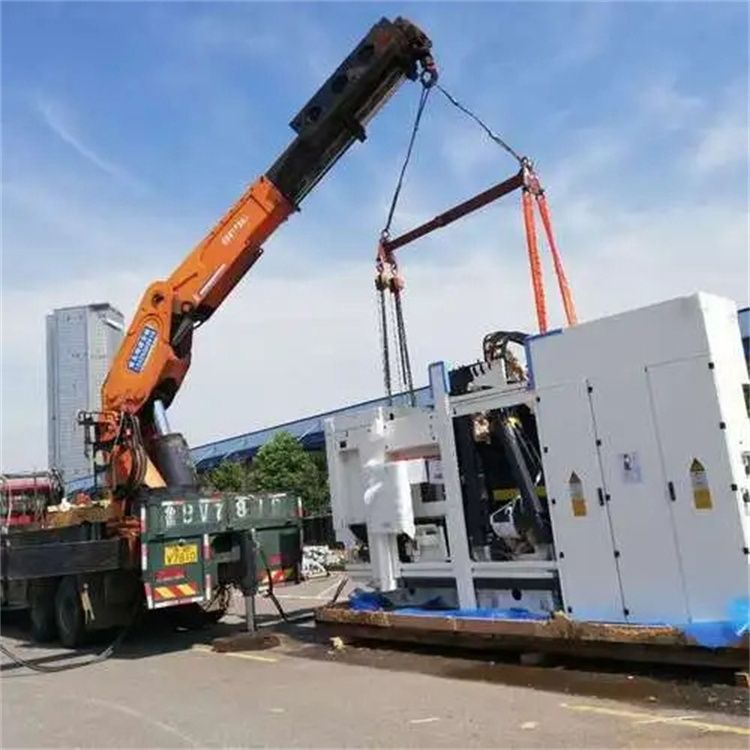 安远附近小吊车联系方式|8-16吨|本地及时服务